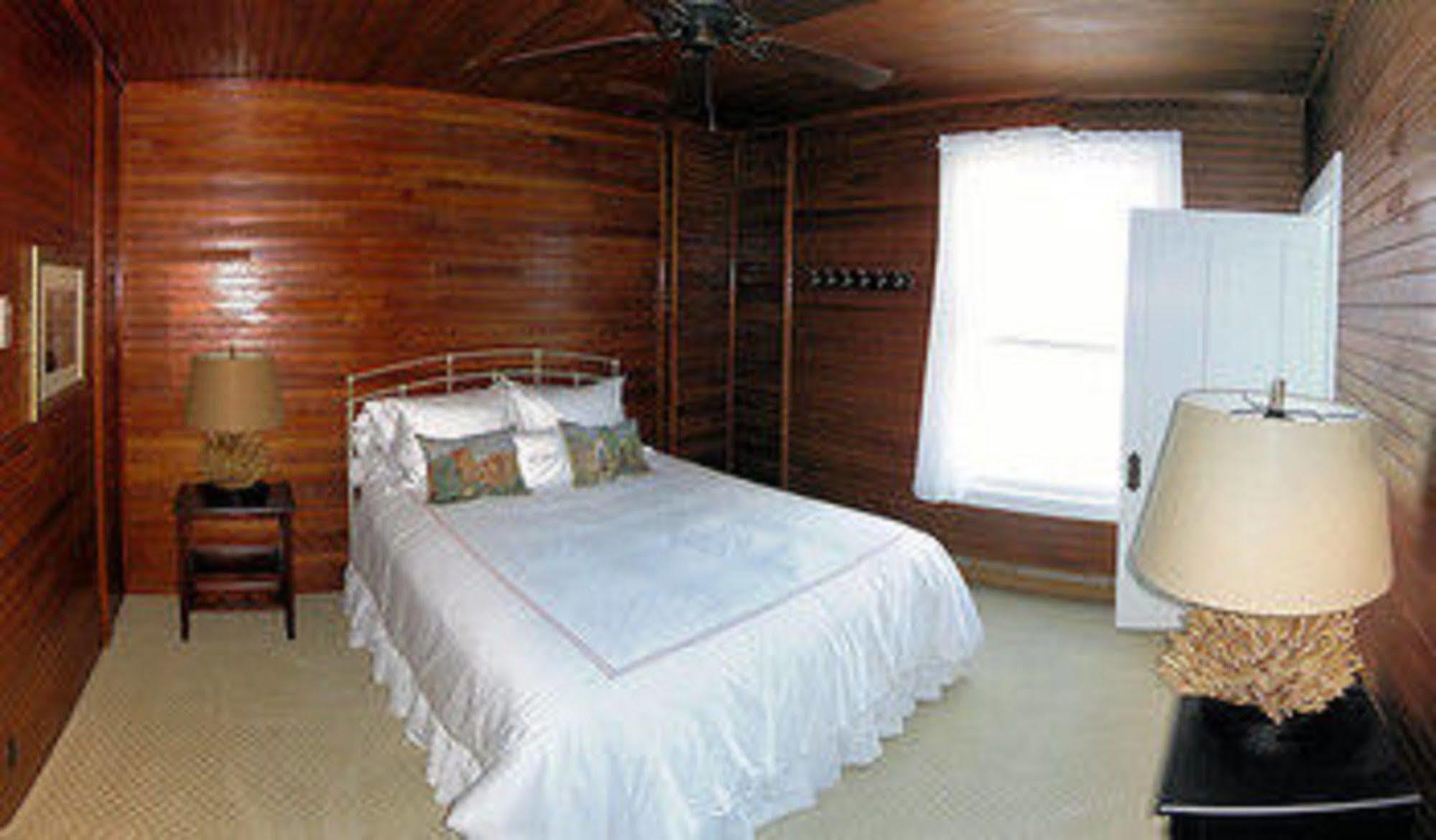 Grey Havens Inn Georgetown Екстериор снимка